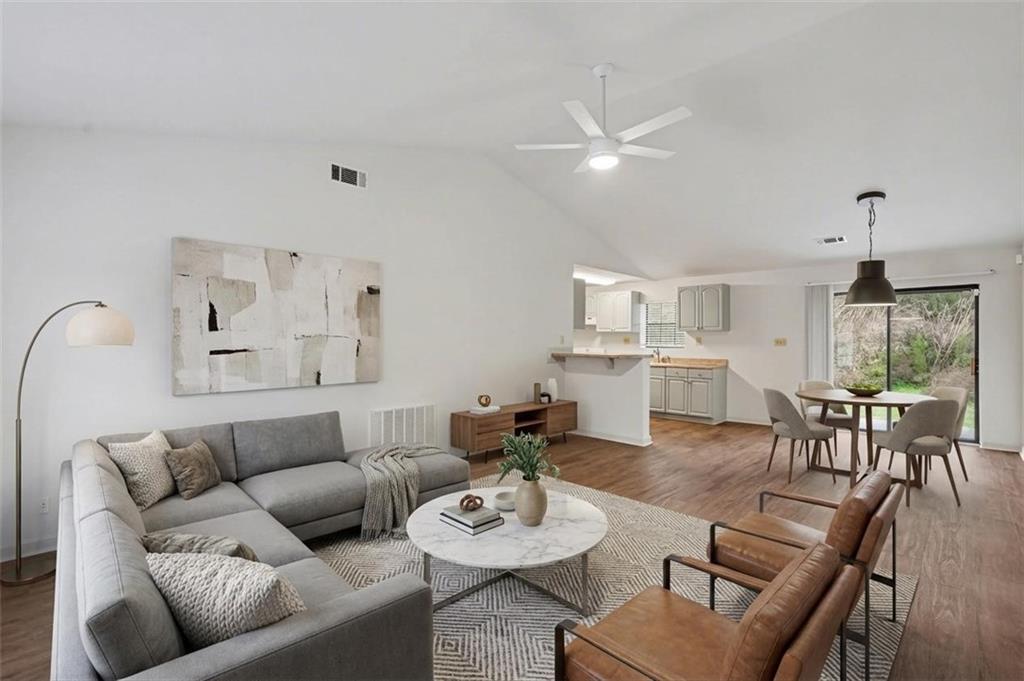 555 Cardell Circle SE