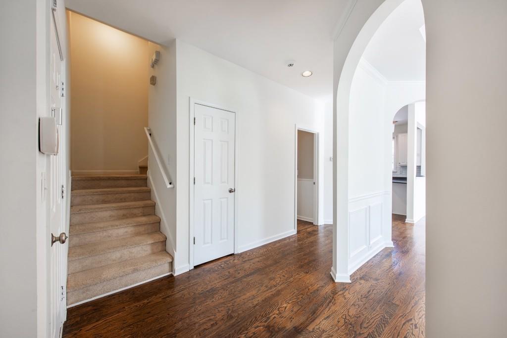 2361 Maplewood Drive #25, Atlanta, Georgia image 16