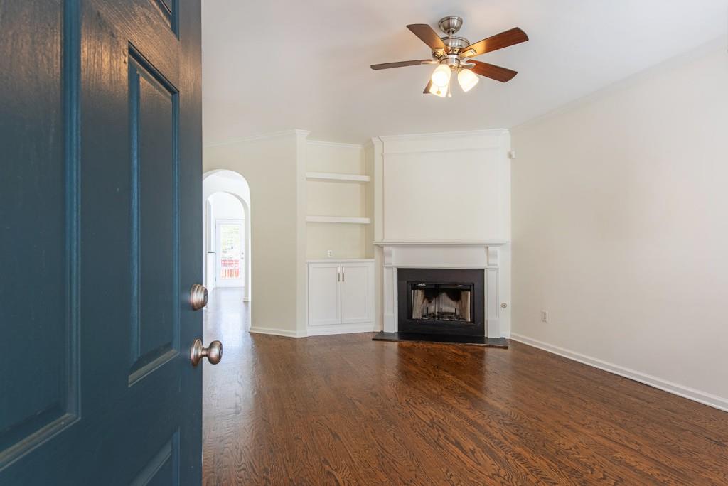 2361 Maplewood Drive #25, Atlanta, Georgia image 2