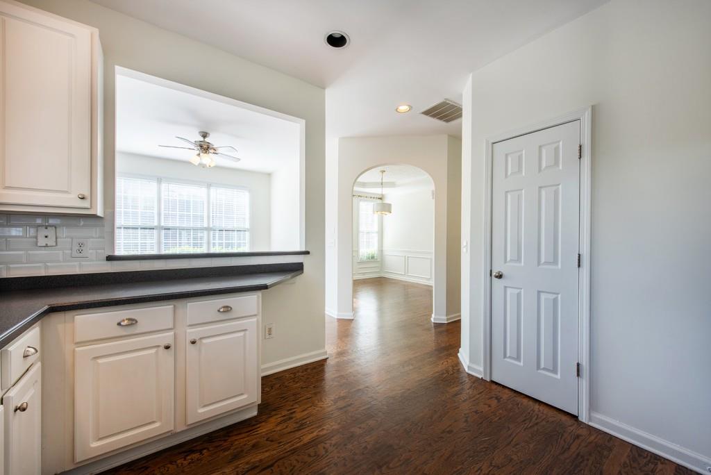 2361 Maplewood Drive #25, Atlanta, Georgia image 15