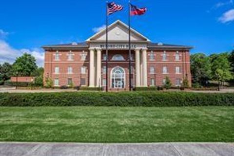 A home in Flowery Branch