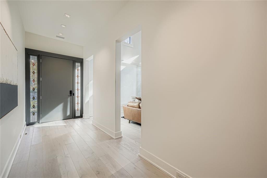 2246 Virginia Place NE