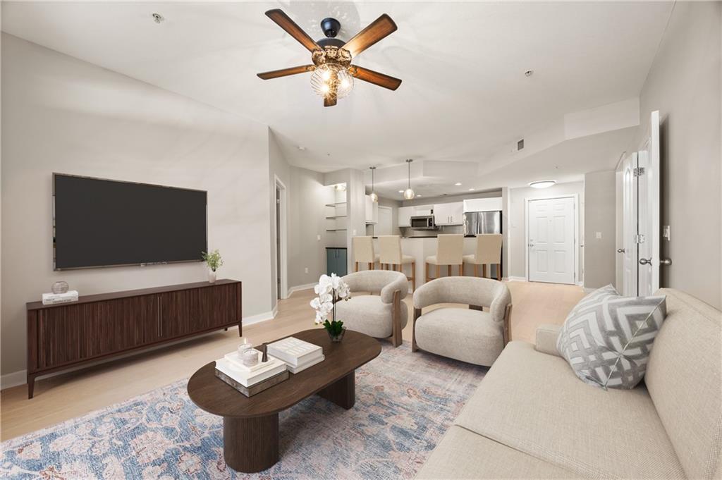 390 17th Street NW 2005