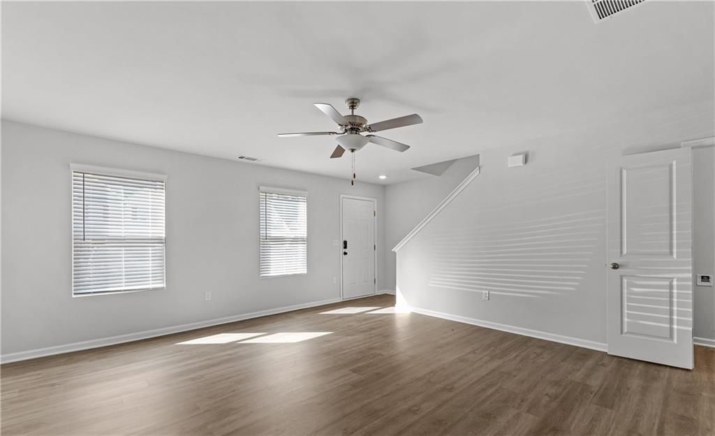 Crestview Townhomes - Residential