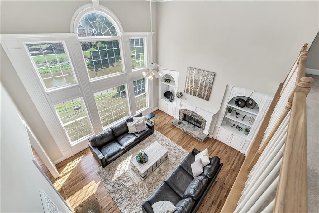 870 Longstone Landing