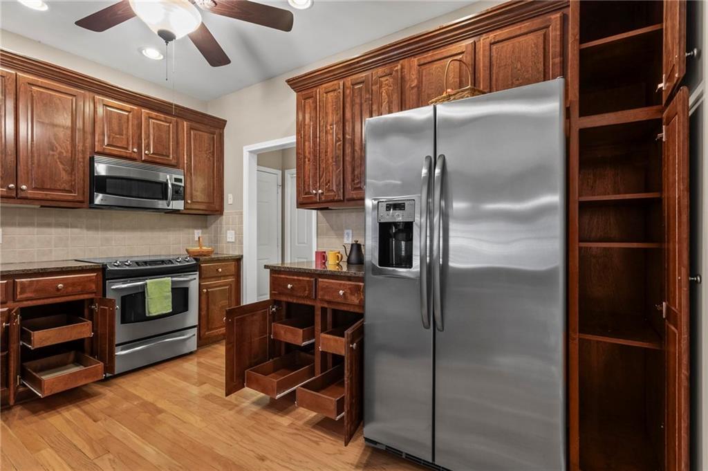 226 Hames Road #335, Woodstock, Georgia image 9