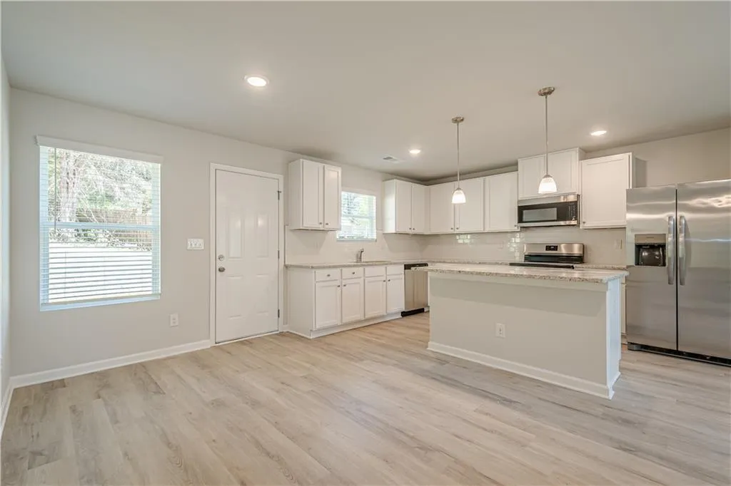 Dallas, Georgia 30157, United States, 4 Bedrooms Bedrooms, ,3 BathroomsBathrooms,Residential,Active,94163