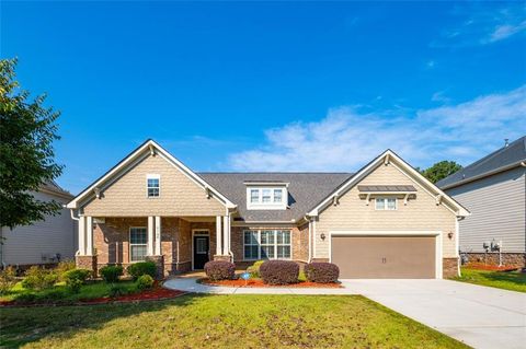 2166 DERBYSHIRE Drive SW Marietta GA 30064