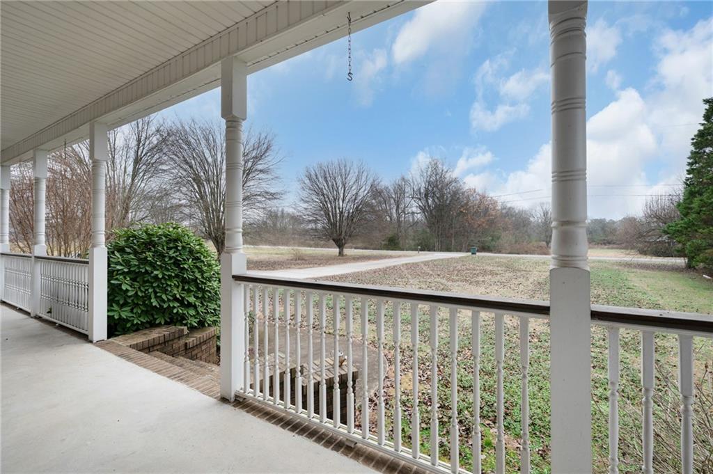 425 McDaniel Station Road SW