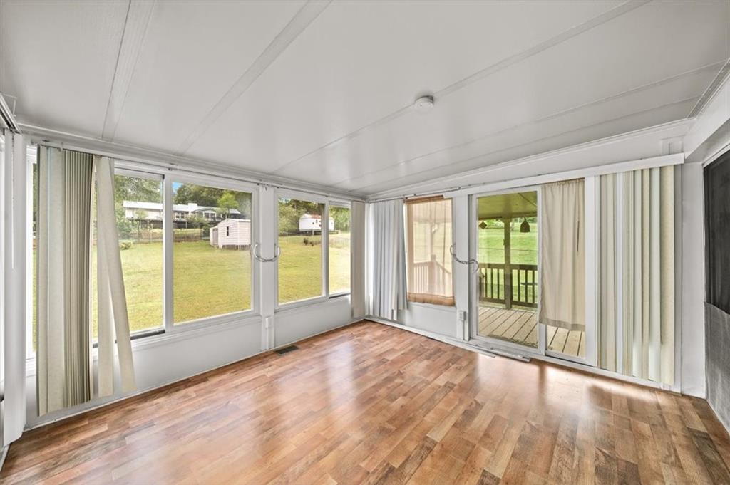 4642 Elmhurst Drive, Douglasville, Georgia image 11