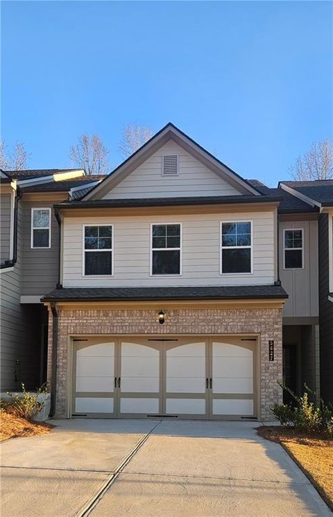 Townhouse For Sale - 5637 Overview Drive<br/> Hall County, Flowery Branch, GA 30542