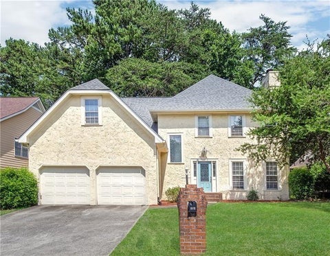 Photo of 919 Bridgegate Drive NE, Marietta, GA 30068 (MLS # 7814870)