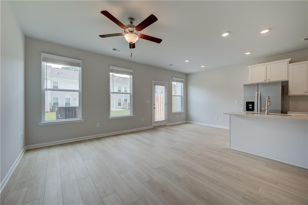 Avery Landing - Residential