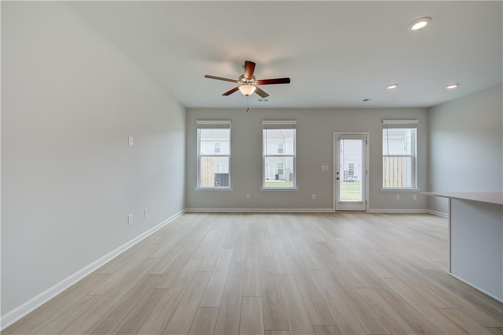 Avery Landing - Residential