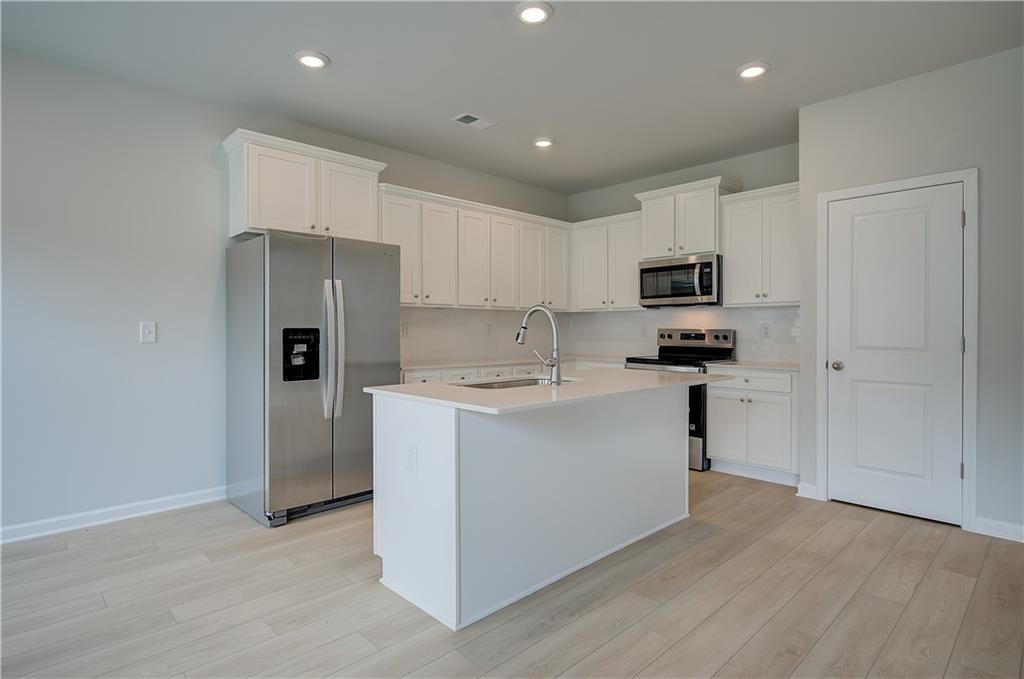 Avery Landing - Residential