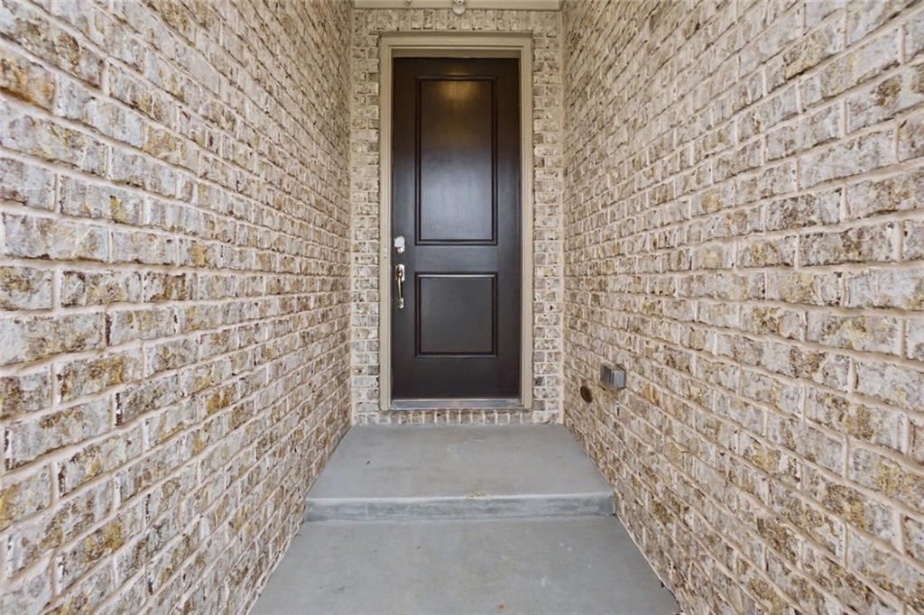 226 Floral Valley Drive