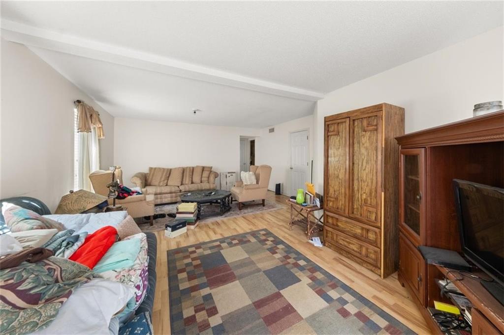 3996 Lindley Drive