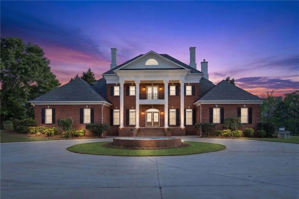 1202 Hodges Circle