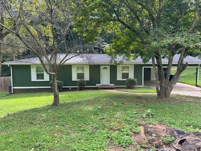 Don't miss out on this 3 bed 1.5 bath ranch located in Mableton. The property is freshly painted and features updated lvp flooring throughout. The updated kitchen features granite countertops, new cabinets and stainless steel appliances. Spacious family room with ceiling fan. Renovated full bath features a brand new tiled tub/shower combo. Primary bedroom is accompanied by an ensuite half bath. Carport and plenty of driveway parking available. Nice size a lot with deck and private backyard. Renter's insurance is required. Pets are on a case by case basis with a $30 per month pet fee if approved.