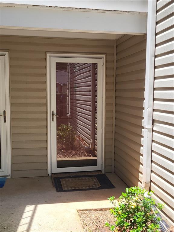 Fantastic 2 bedroom/2 bath condo in stunning community in Avondale Estates! The complex offers a range of amenities, including an expertly maintained pool and tennis/pickleball courts, providing opportunities for outdoor enjoyment.
All All County Perimeter residents are enrolled in the Resident Benefits Package (RBP) for $49.95/month which includes liability insurance, credit building to help boost the resident’s credit score with timely rent payments, up to $1M Identity Theft Protection, HVAC air filter delivery (for applicable properties), move-in concierge service making utility connection and home service setup a breeze during your move-in, our best-in-class resident rewards program, on-demand pest control, and much more! More details upon application.