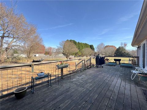 listing image 40