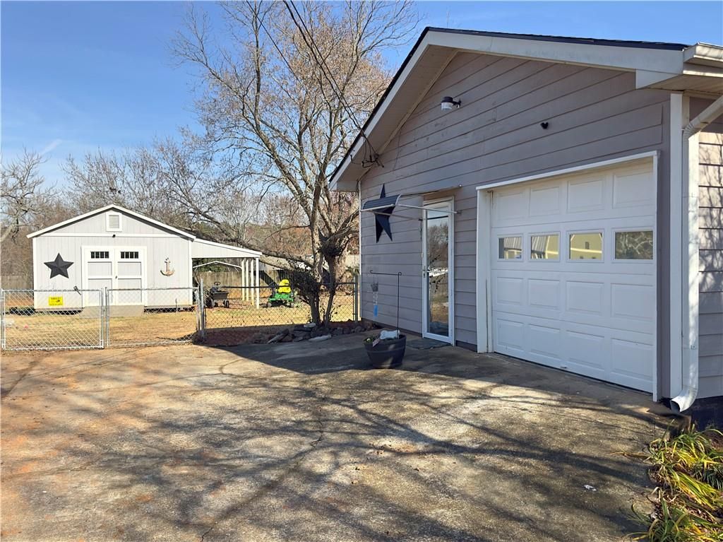 listing image 58