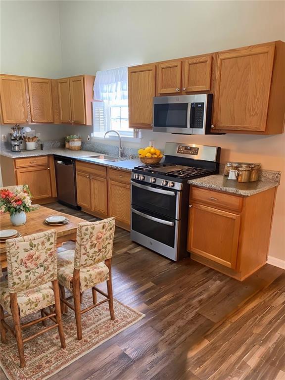 Walden Glen - Residential