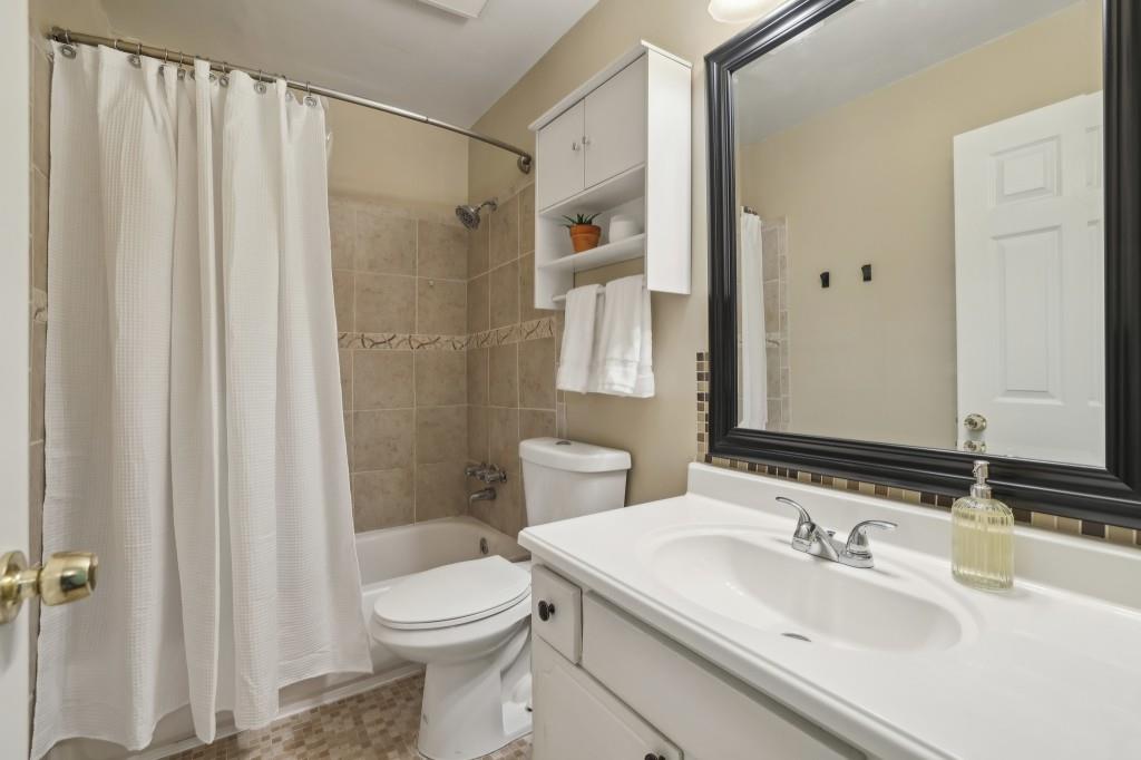 5400 Roswell H5