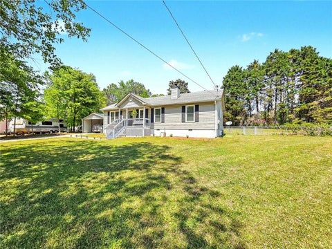 Homes For Sale - 24 Arbor Park<br/> Carrollton, GA 30116