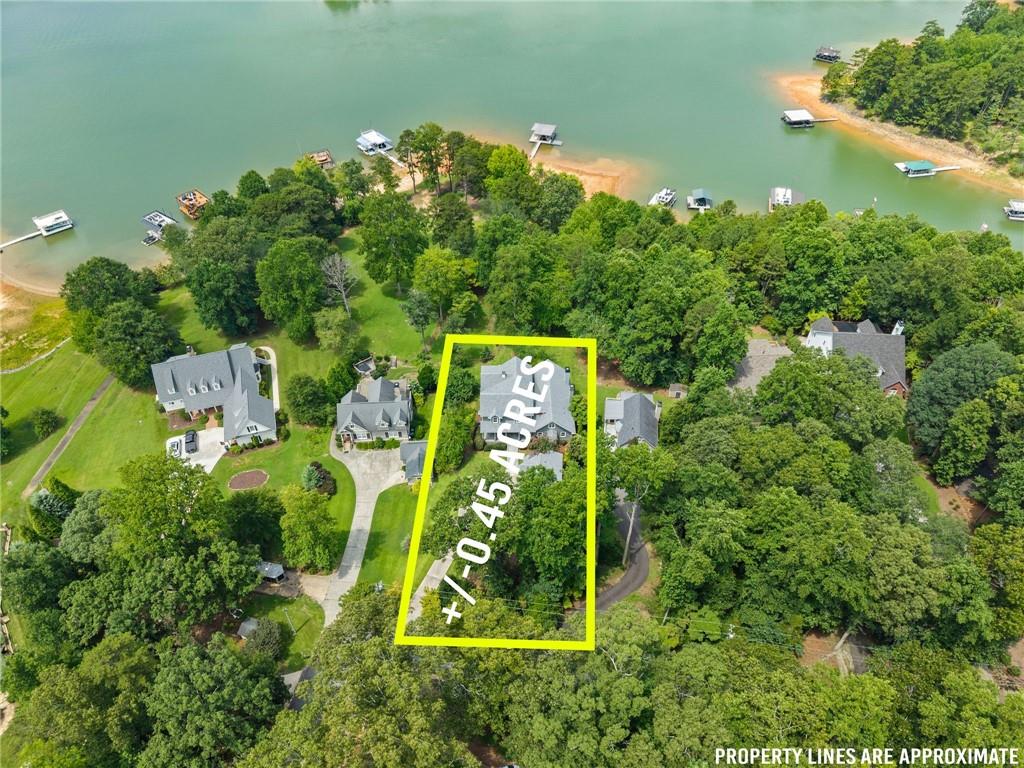 69 Winterhawk Cove