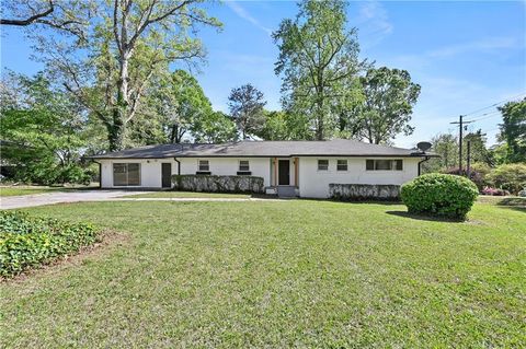 Photo of 2917 Mcafee Road, Decatur, GA 30032 (MLS # 7752305)