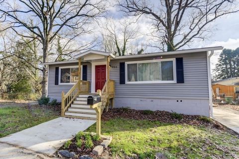 284 Barfield Avenue SW Atlanta GA 30310