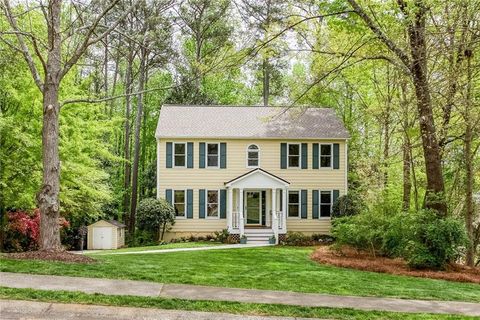 Photo of 3350 Woodleaf Way, Marietta, GA 30062 (MLS # 7748422)
