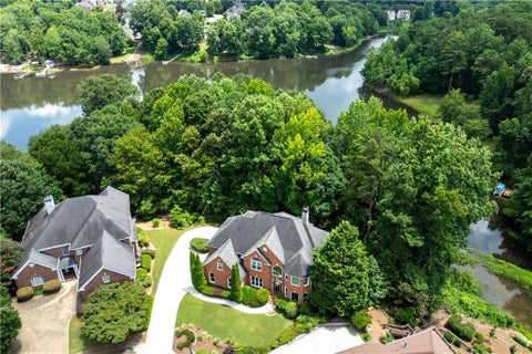 Homes For Sale - 1430 Chadberry Way<br/> Lawrenceville, GA 30043