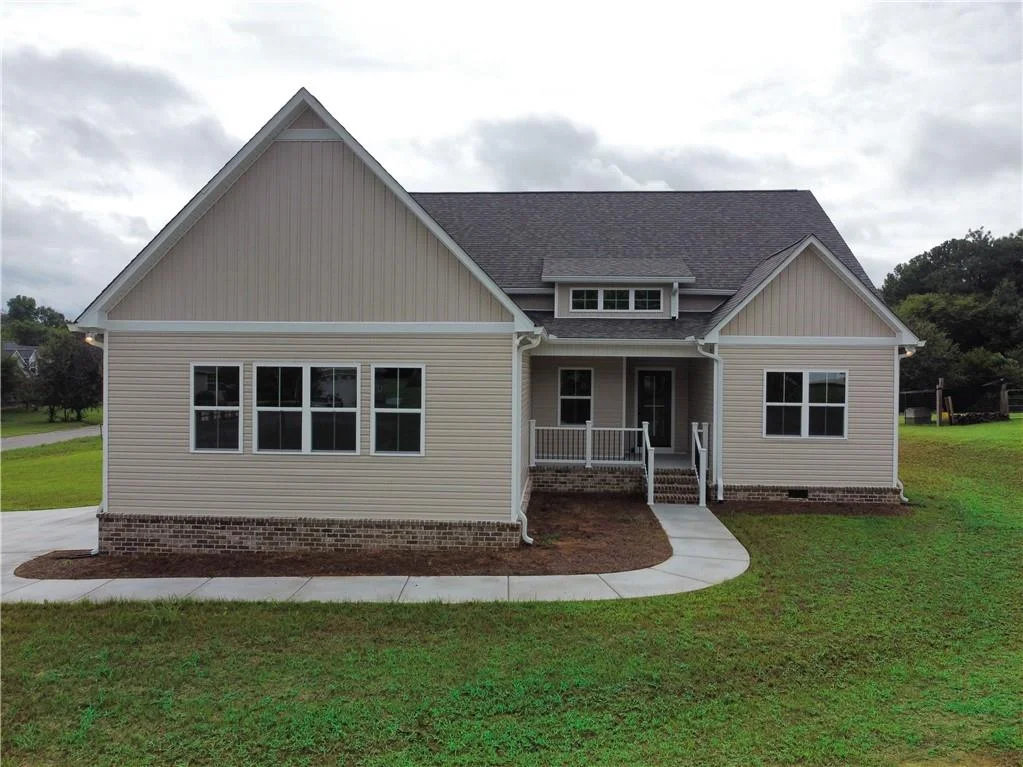 113 Mill Stone Lane SE