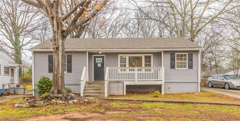 Single Family Residence in Atlanta GA 2292 Burroughs Avenue.jpg