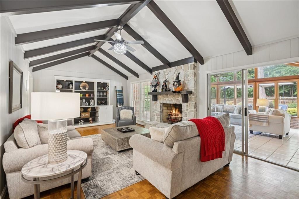 5662 Queensborough Drive