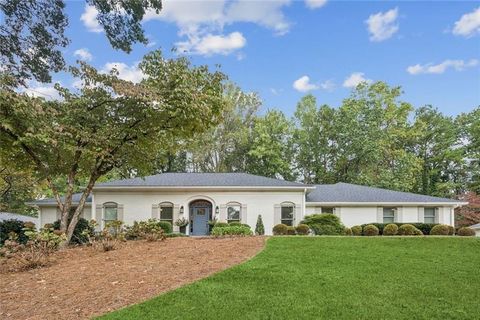 5662 Queensborough Drive Atlanta GA 30338