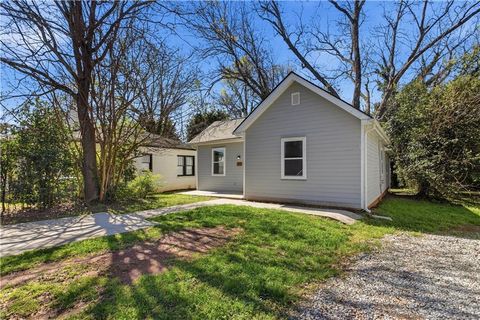 Photo of 145 Mcdonough Boulevard SE, Atlanta, GA 30315 (MLS # 7711691)