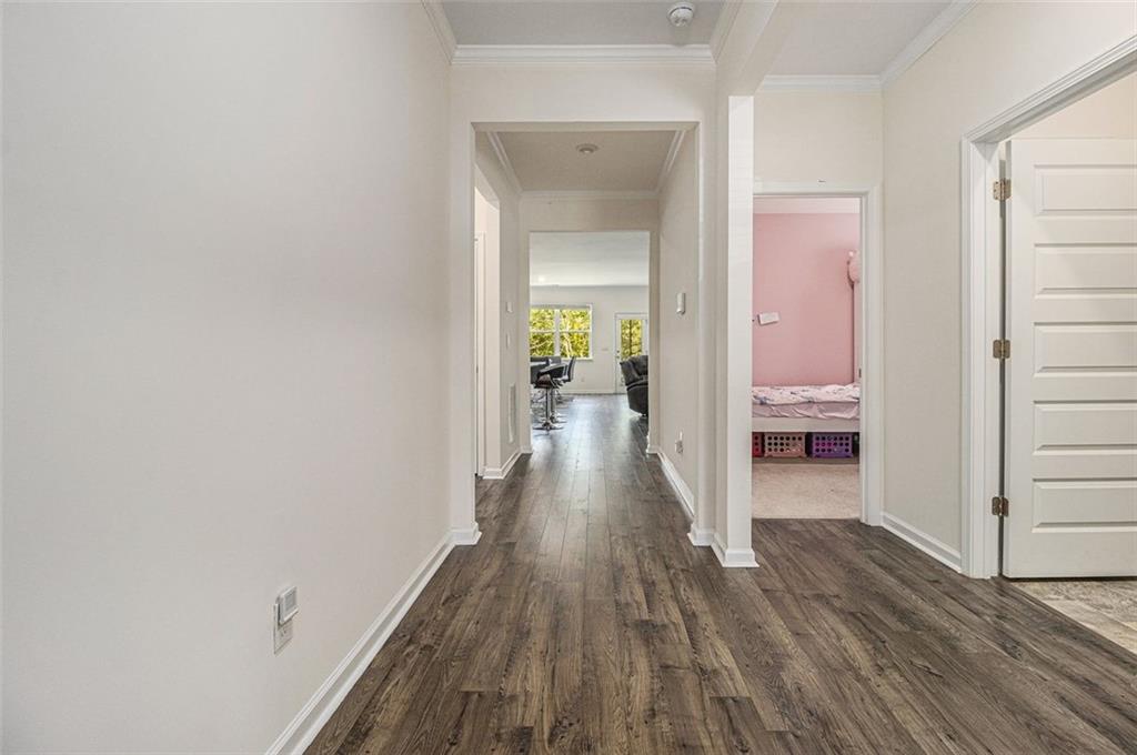 2304 PELHAM Pass