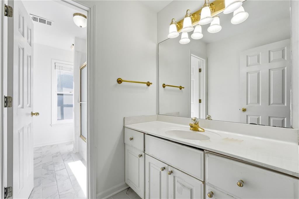 Hamptons Grant - Residential