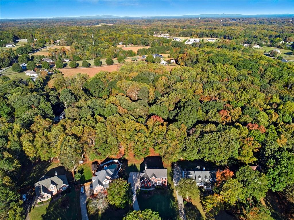 Hamptons Grant - Residential
