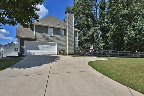 6425 Riley Manor Way, Cumming, Georgia image 4
