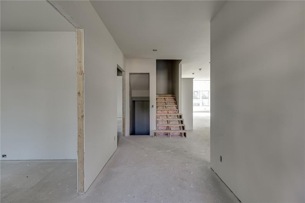 5541 Morningview Lane