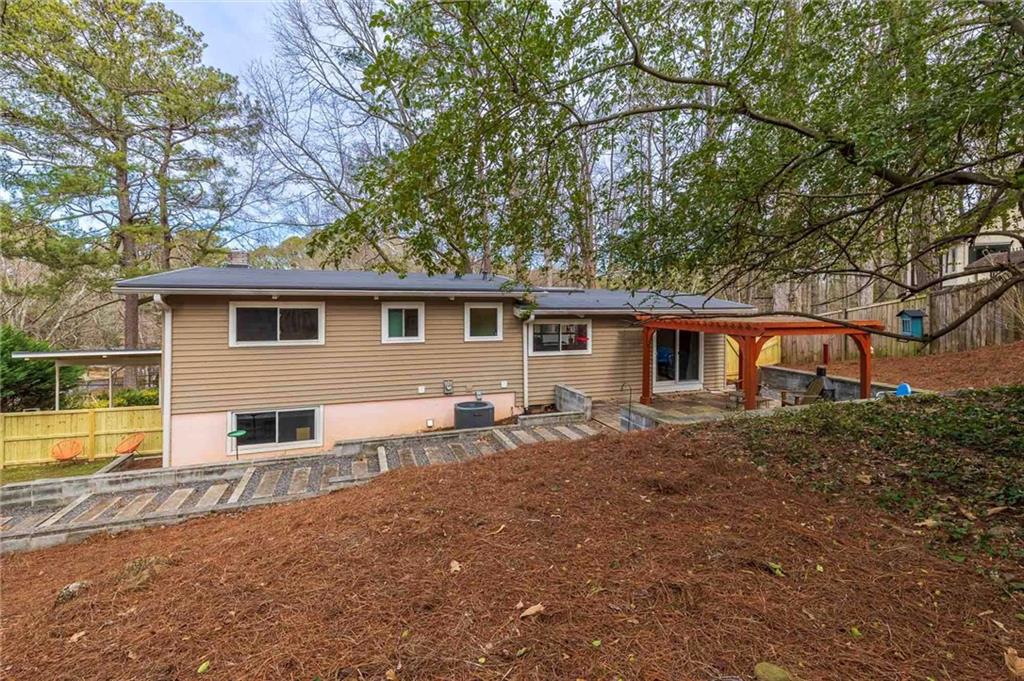3583 Beachhill Drive, Atlanta, Georgia image 9