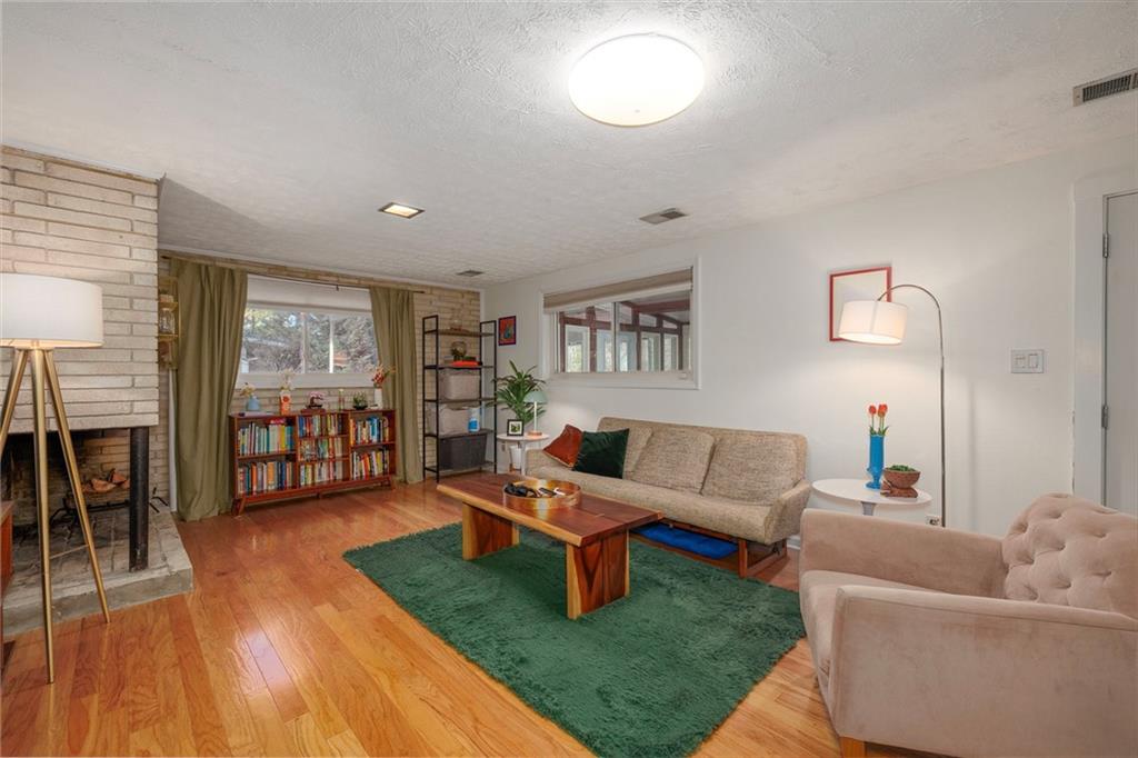 3583 Beachhill Drive, Atlanta, Georgia image 20
