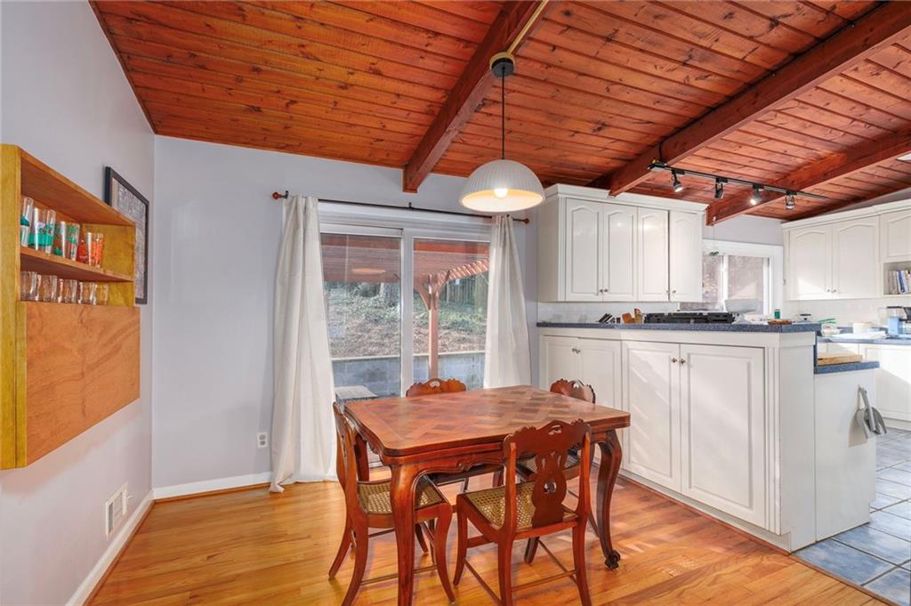 3583 Beachhill Drive, Atlanta, Georgia image 15