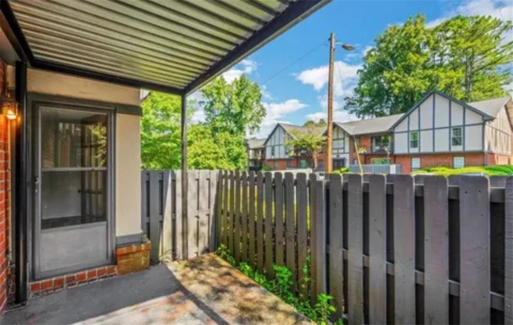 6851 NE Roswell Road #I15, Sandy Springs, Georgia image 12
