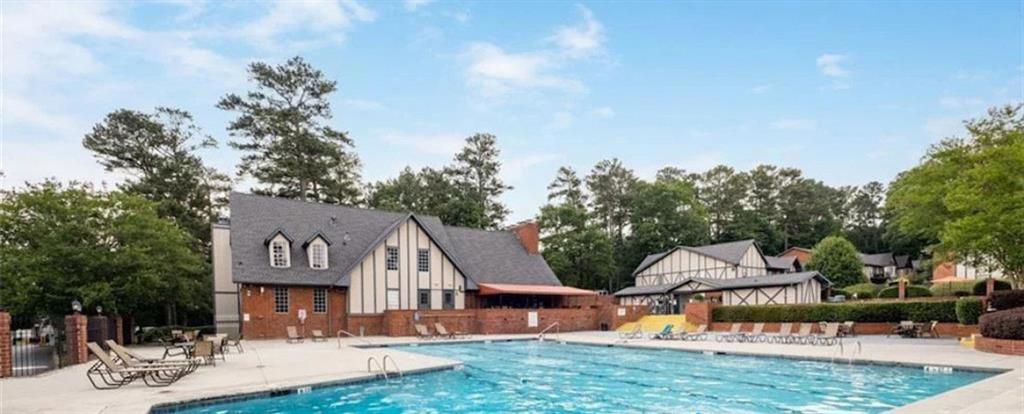 6851 NE Roswell Road #I15, Sandy Springs, Georgia image 11