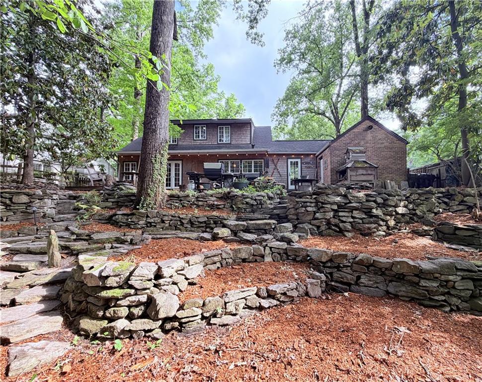 260 BEVERLY Road NE